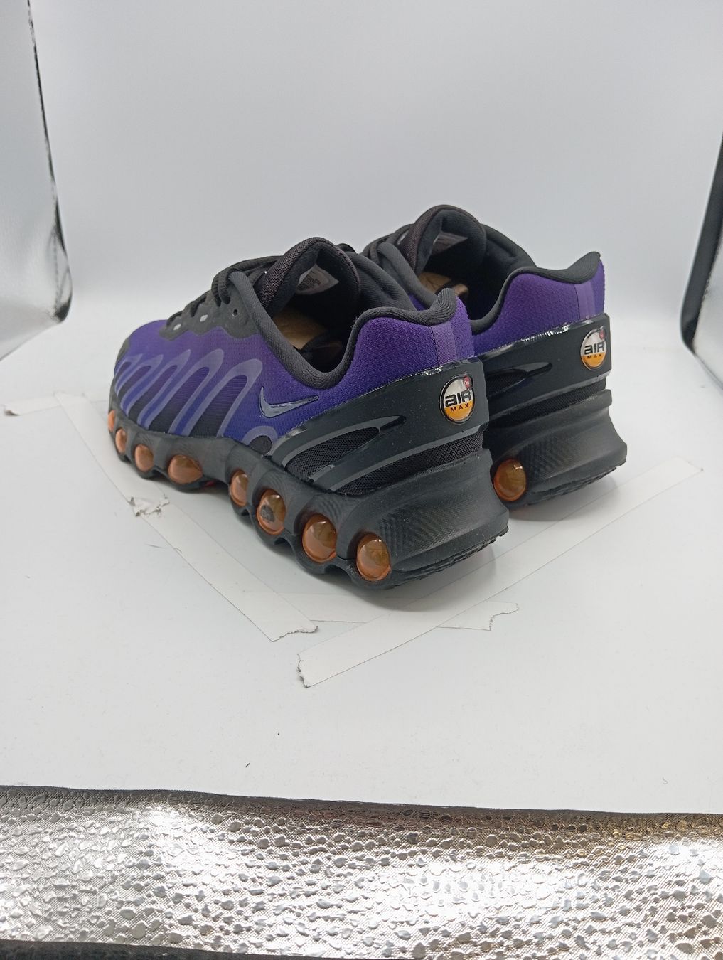 Nike Scarpe da uomo: Nike Air Max DN8 (EU45.5) – Nuovo e nell'imballaggio originale da Schaffhausen venduto da outlez 5