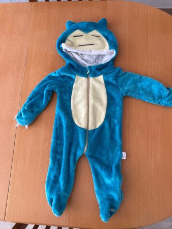 Baby Strampler /Kostüm Snorlax Grösse ca. 74