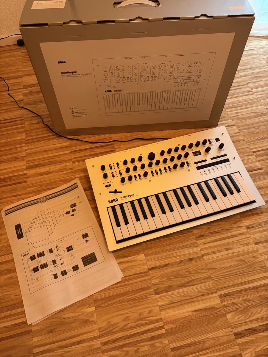 Korg Strumenti musicali: Korg Minilogue – Nuovo (secondo la descrizione) da Zürich venduto da _mse_ 1