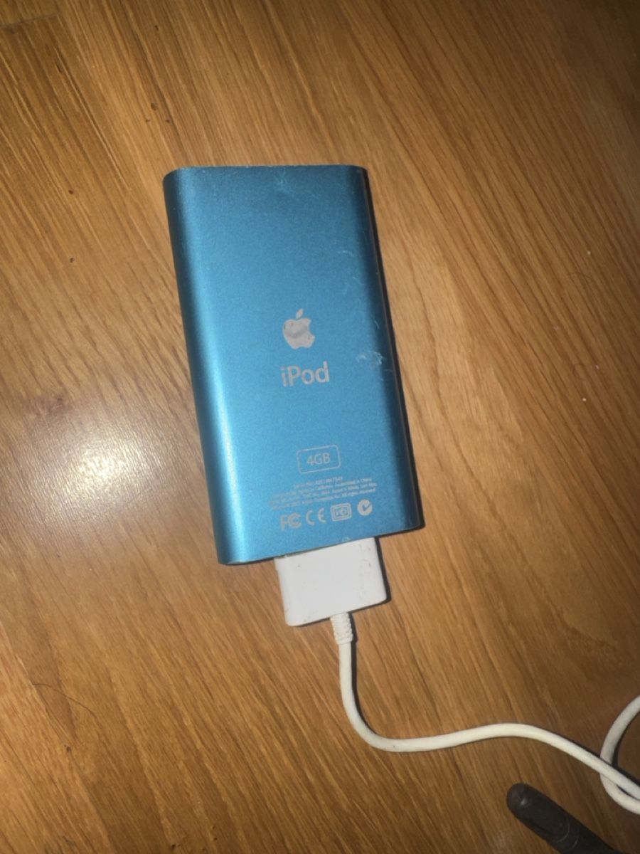 Apple Lettore multimediale portatile: Apple I Pod 4 Gb ab 1 Fr.!!! – Usato da Zürich venduto da zaz_5d69 1