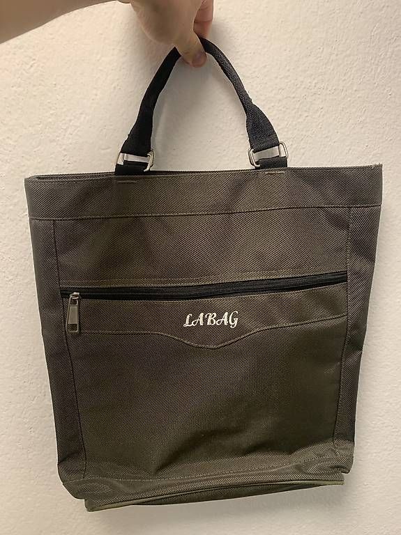 Taschen: Tasche La Bag – Gebraucht aus Zofingen von zofredam
