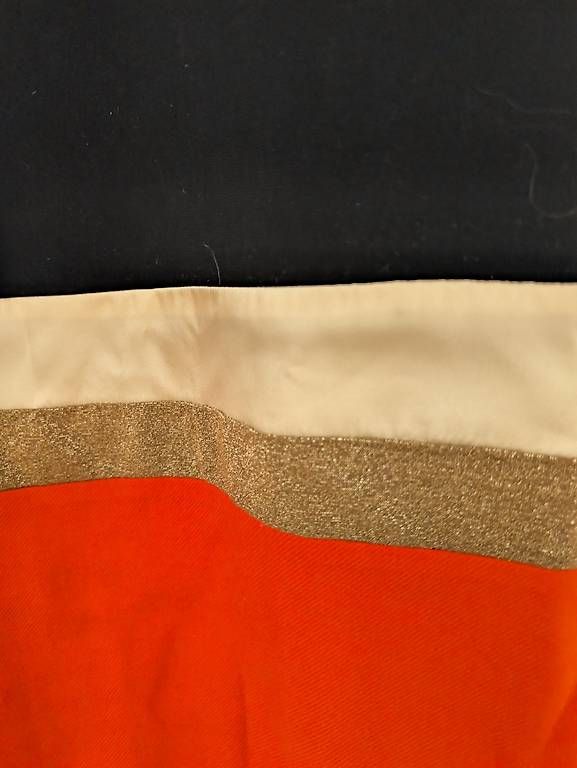 Sandro Vestiti: Robe Sandro T1 – Usato da Chêne-Bourg venduto da Cam1201 1