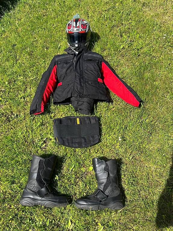 Completi: Motorradbekleidung – Usato da Flums venduto da sandra1109 1