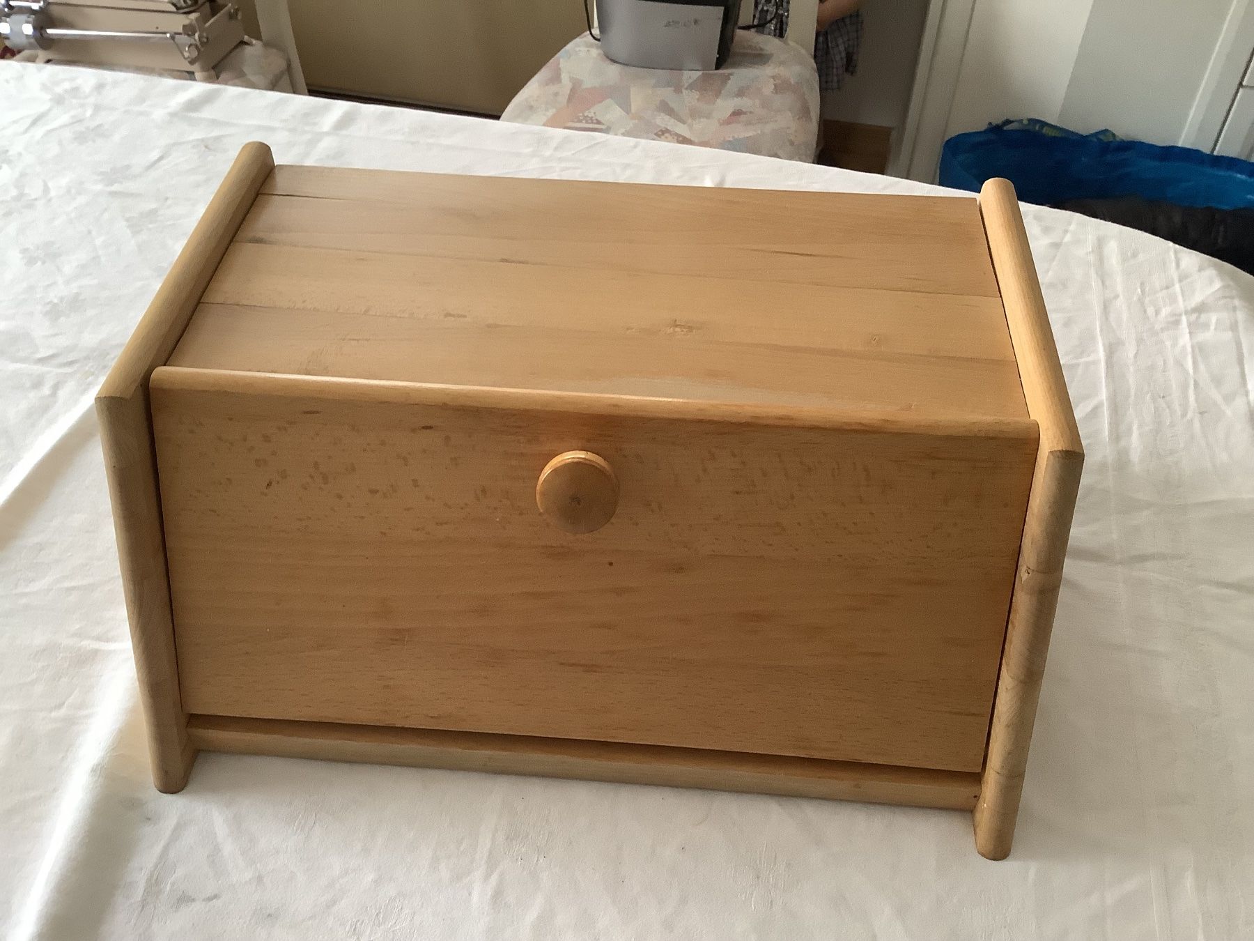 Contenitori & Simili: Holz Brotkasten, gut erhalten – Usato da Wädenswil venduto da Jsi.Z01 2