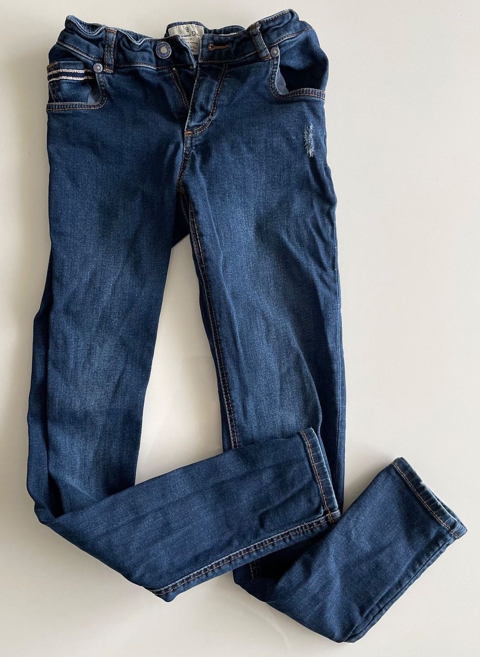 Massimo Dutti Pantaloni: Massimo Dutti Mädchen Jeans Gr. 134-146 – Nuovo (secondo la descrizione) da Schaffhausen venduto da London114