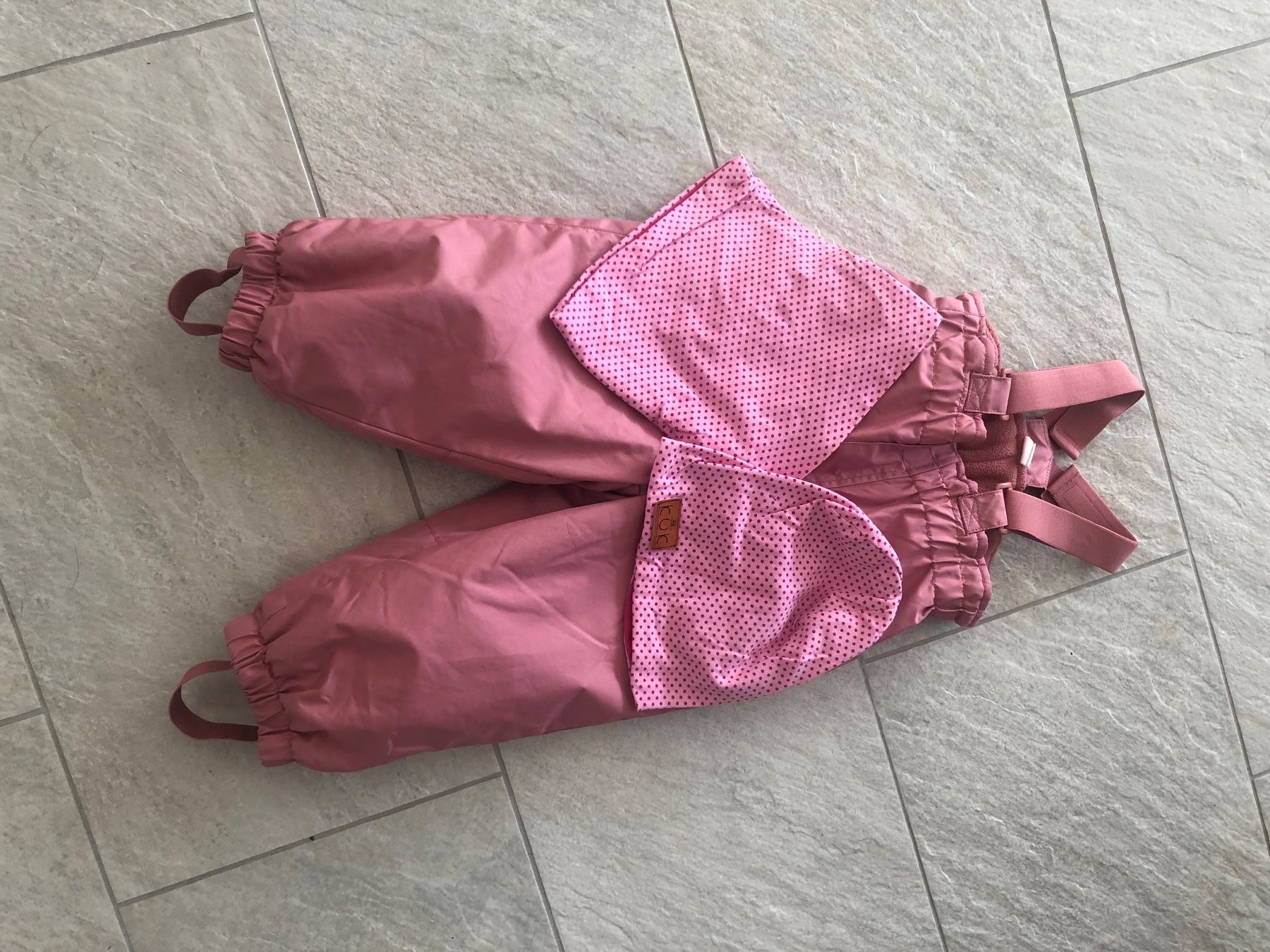 H&M Pantaloni: Skihose Mädchen Größe 92 – Usato da Adliswil venduto da rossoelmare 2
