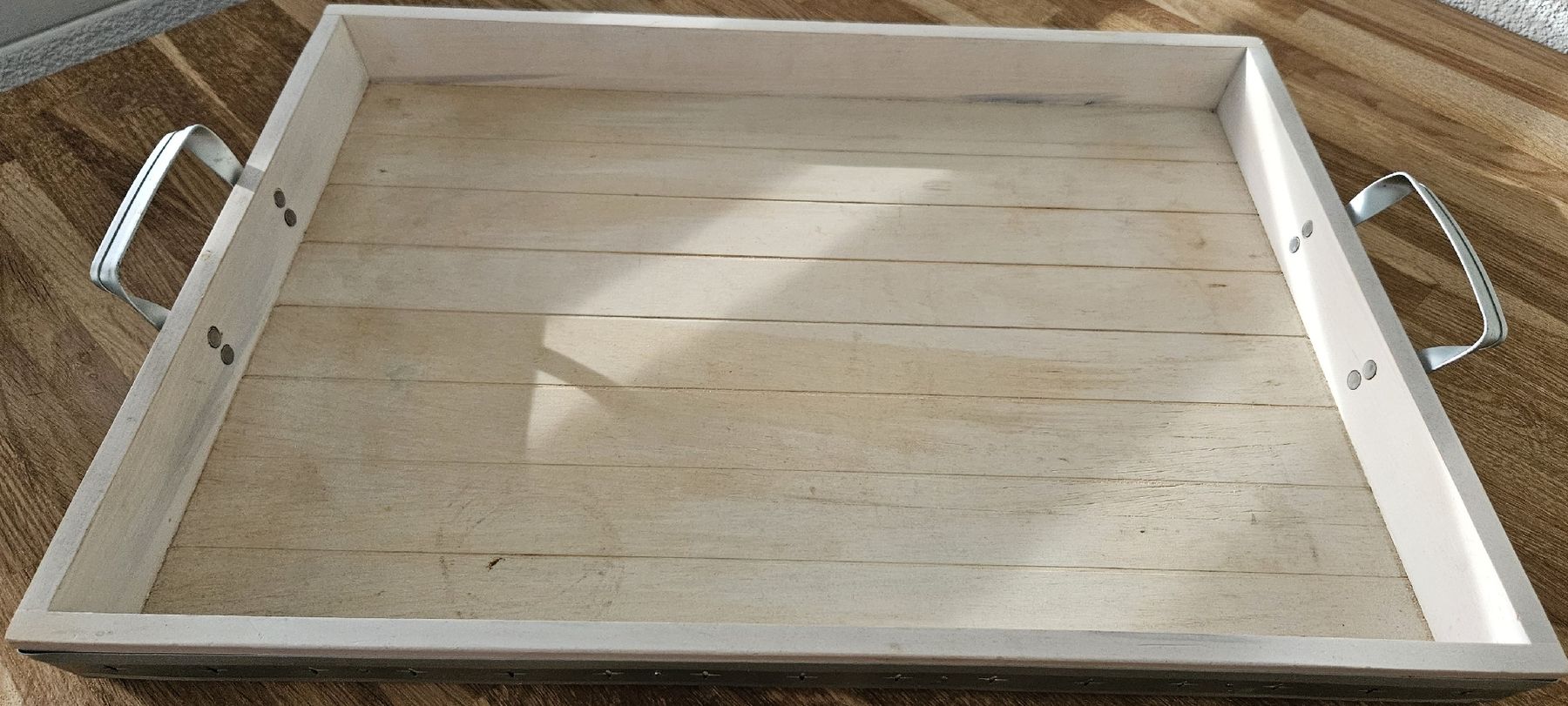 Ikea Tutte le decorazioni: Schönes Holztablett mit Griffen - vielseitig einsetzbar – Usato da Niederrohrdorf venduto da 4lemana5