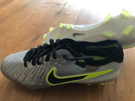 Fussballschuh Nike Tiempo