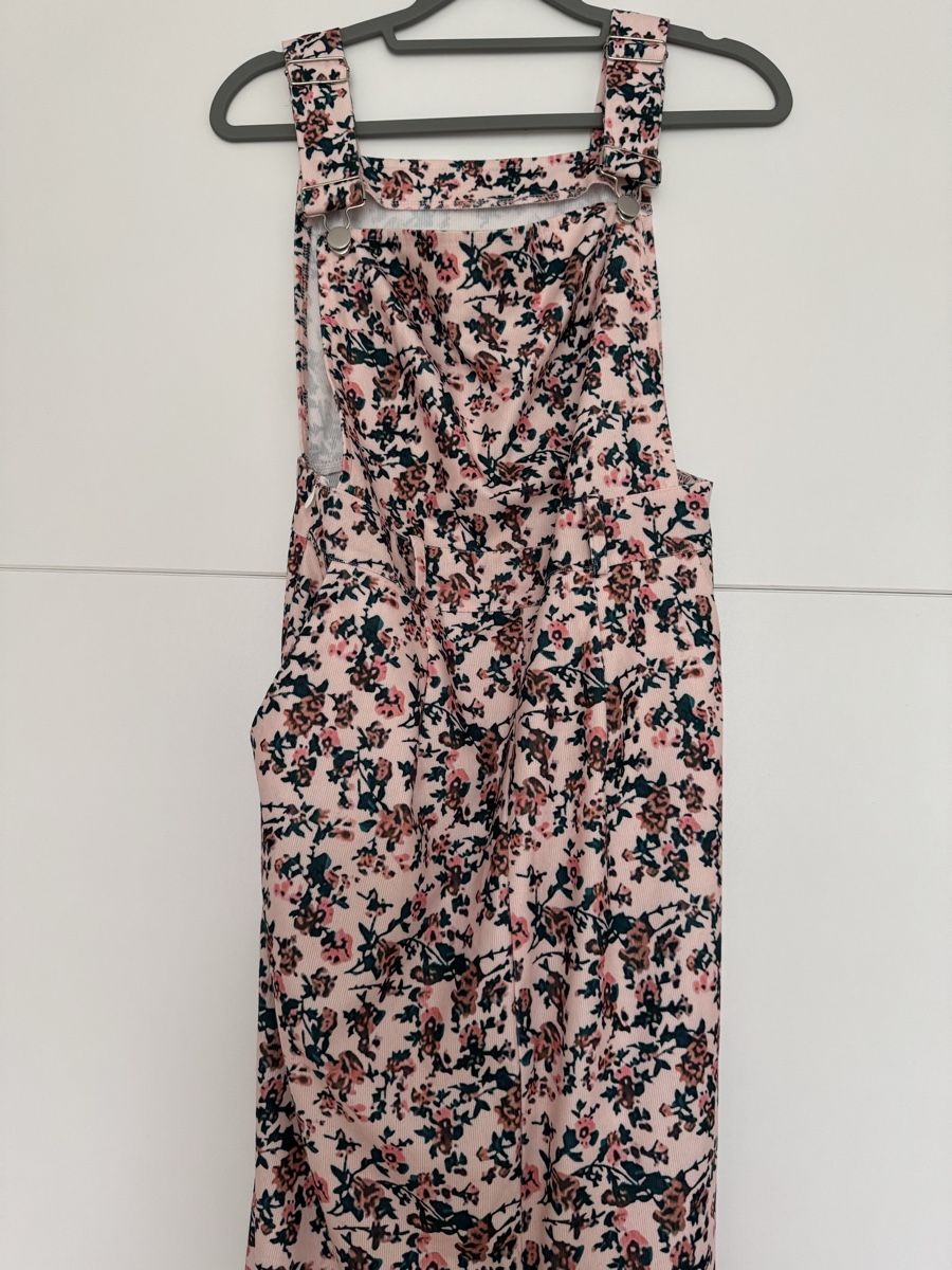 Robes: Latzkleid Blumenmuster rosa Grösse S neu – Neuf (Voir description) à Beringen par ste_bh8w