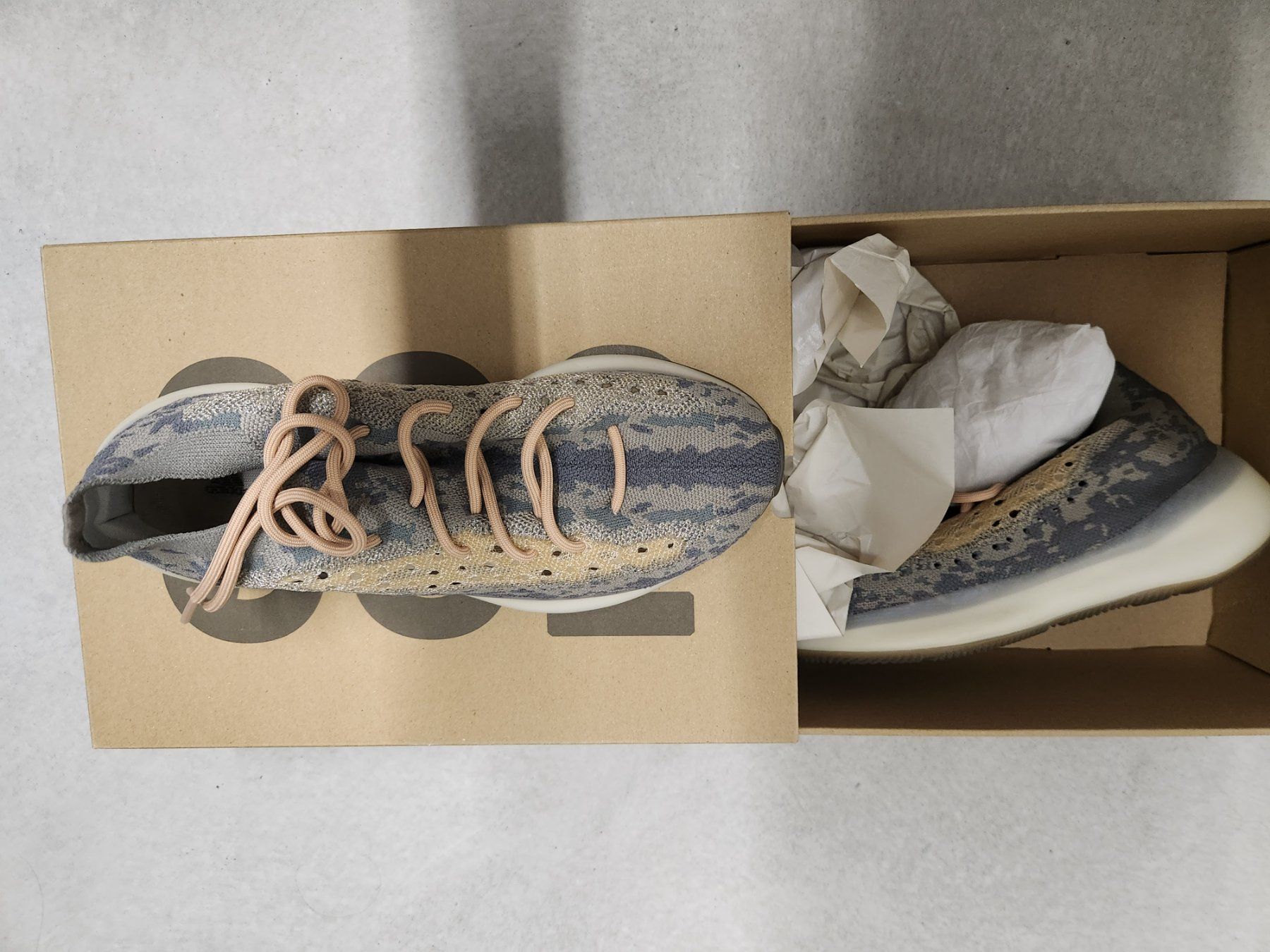 Adidas Scarpe da uomo: Yeezy 380 - Mist – Nuovo (secondo la descrizione) da Horgen venduto da Biffy2010 1