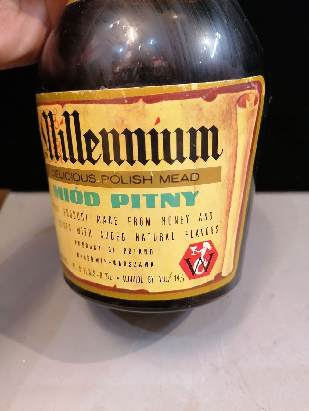 Spirituosen: Bouteille vintage "Millennium" Hydromel Polonais – Neu (gemäss Beschreibung) aus Genève von Leboucheoreilles 3