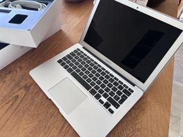 MacBook Air 13" (2014) | Core i5 | 120 Go SSD