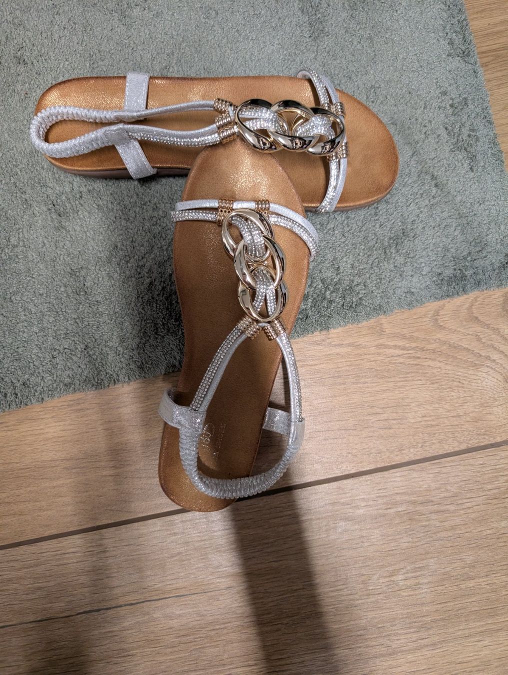 Chaussures femmes: Sandalen – D'occasion à Duggingen par cri_76mj 5