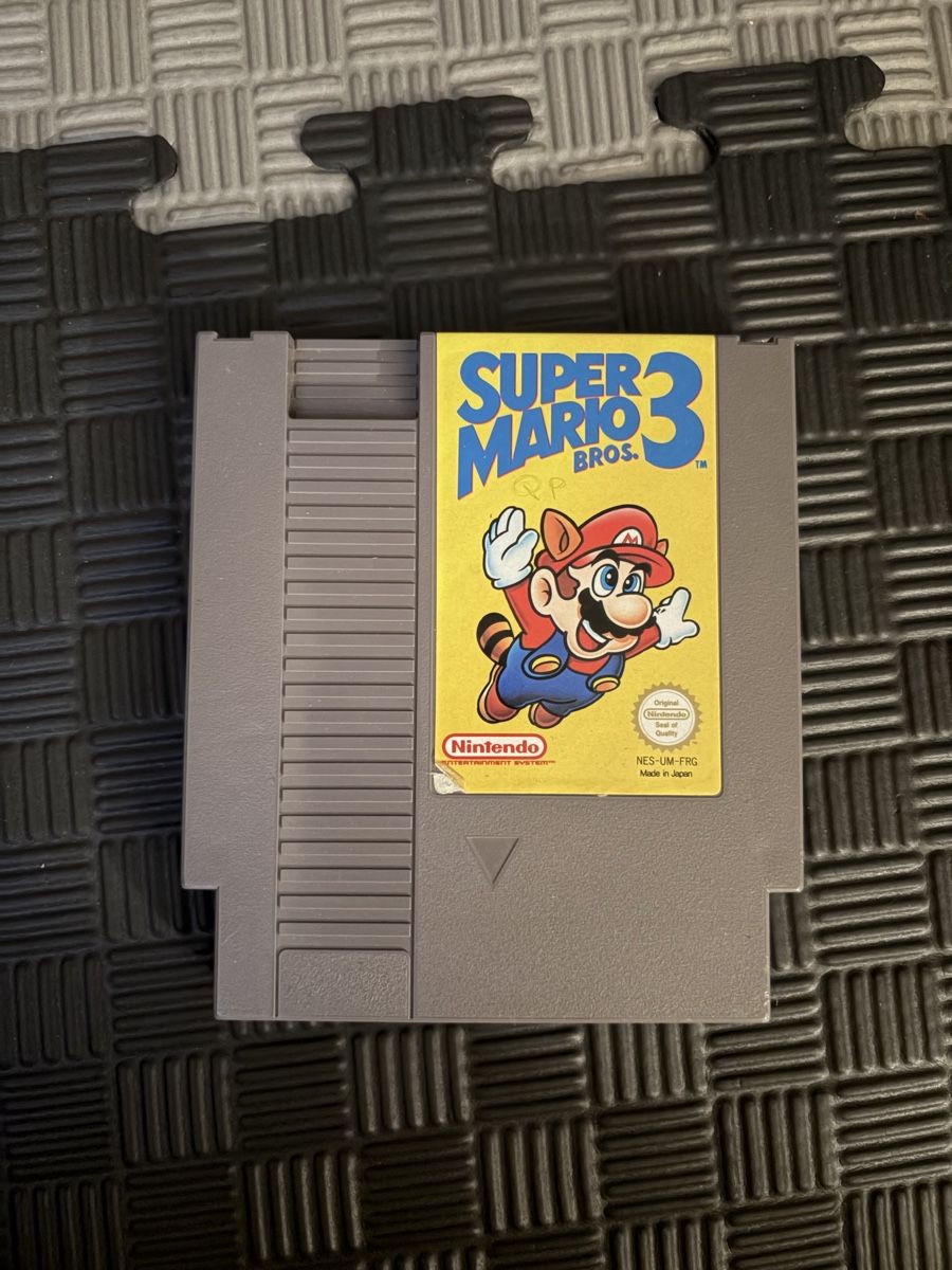 Nintendo Giochi: Super Mario Bros 3 - NES – Usato da Morges venduto da Marlporto