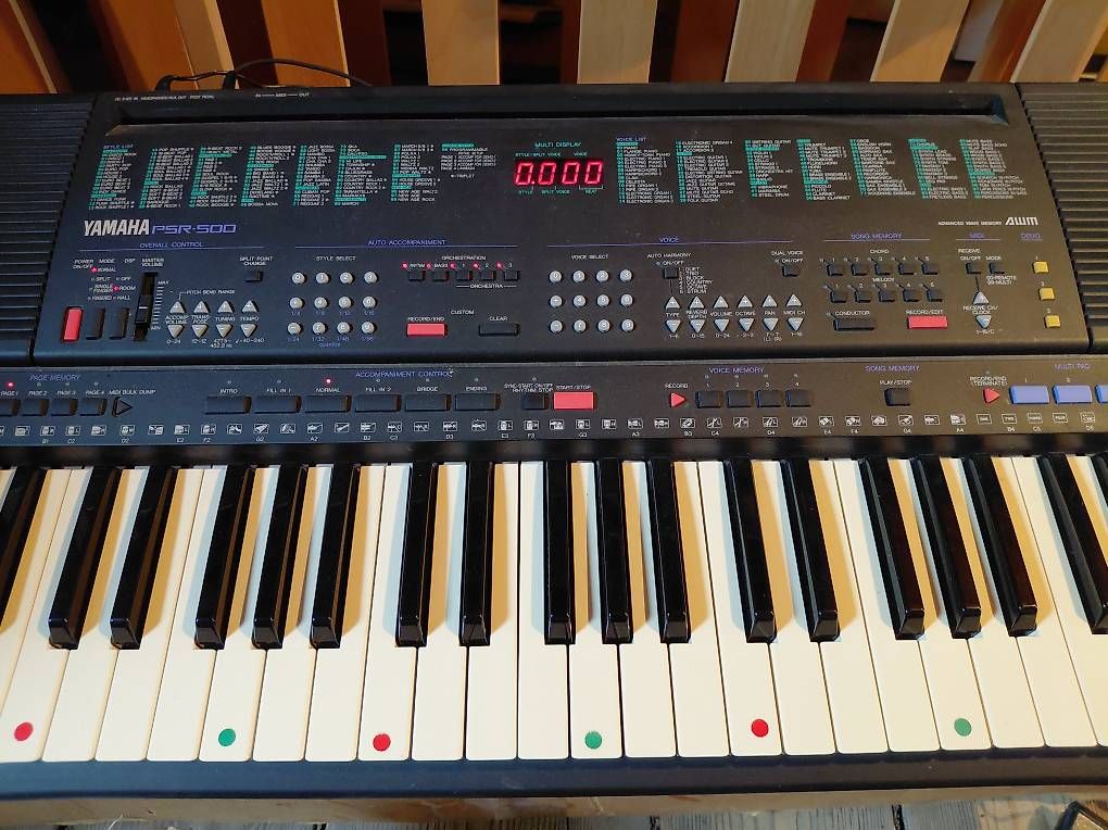Instruments de musique: YAMAHA PSR-500 Keyboard – D'occasion à Weinfelden par Tusind 1