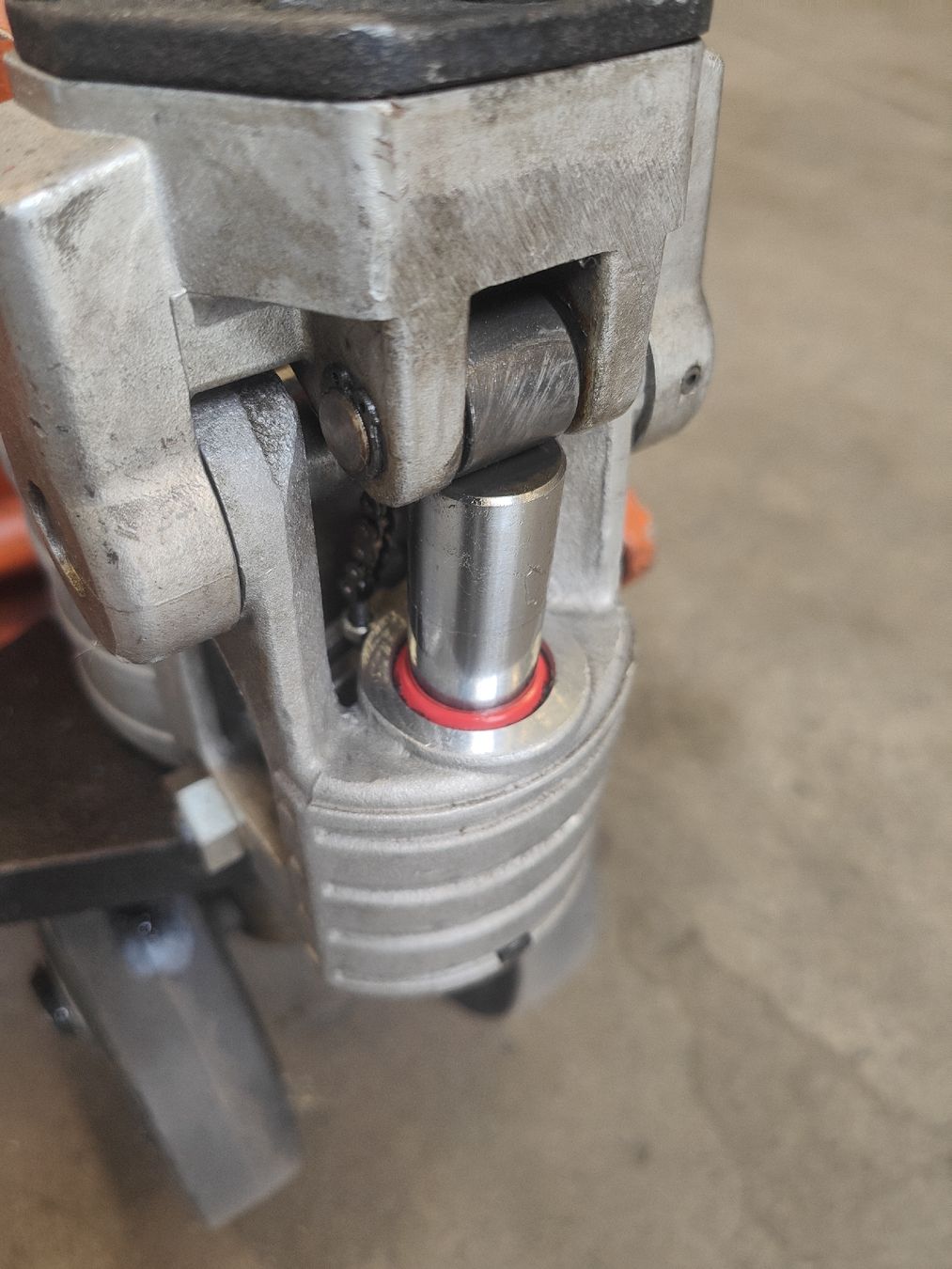 Carrelli elevatori e a forche: Handhubwagen Palettenrolli – Difettoso da brütten venduto da ford6600 2