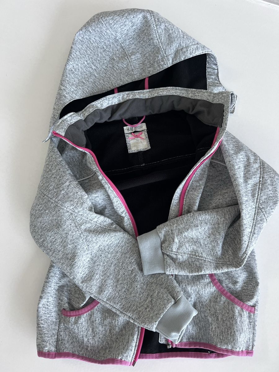 Kleiderpakete & -sets: Outdoor Set Mädchen (134) – Gebraucht aus Küsnacht ZH von Studjus 2