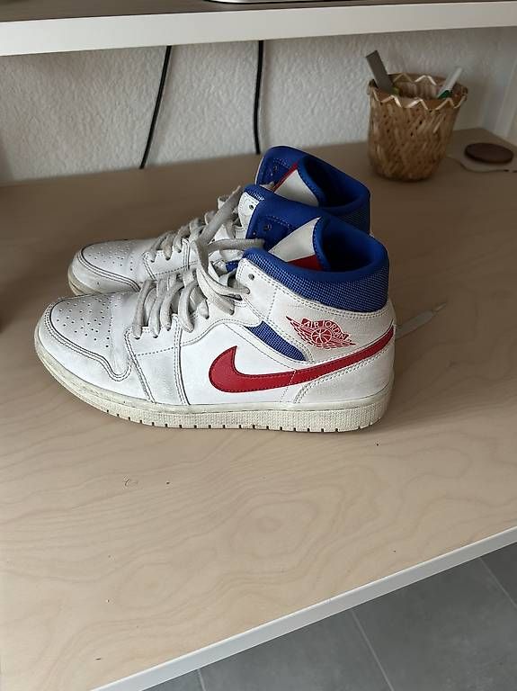 Jordan Scarpe da donna: Sneaker Jordan 1 Mid White Red Royal – Usato da Zuchwil venduto da celixne 3