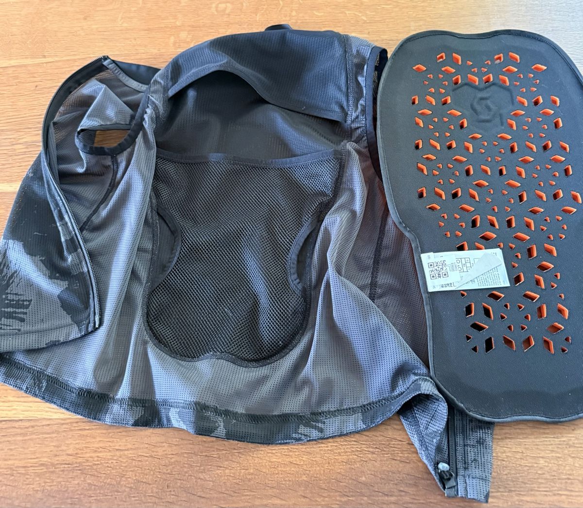 Protezioni & Imbottiture: Scott Airflex Rückenprotektor Weste Junior Grösse S – Usato da Solothurn venduto da Ohuups2 3