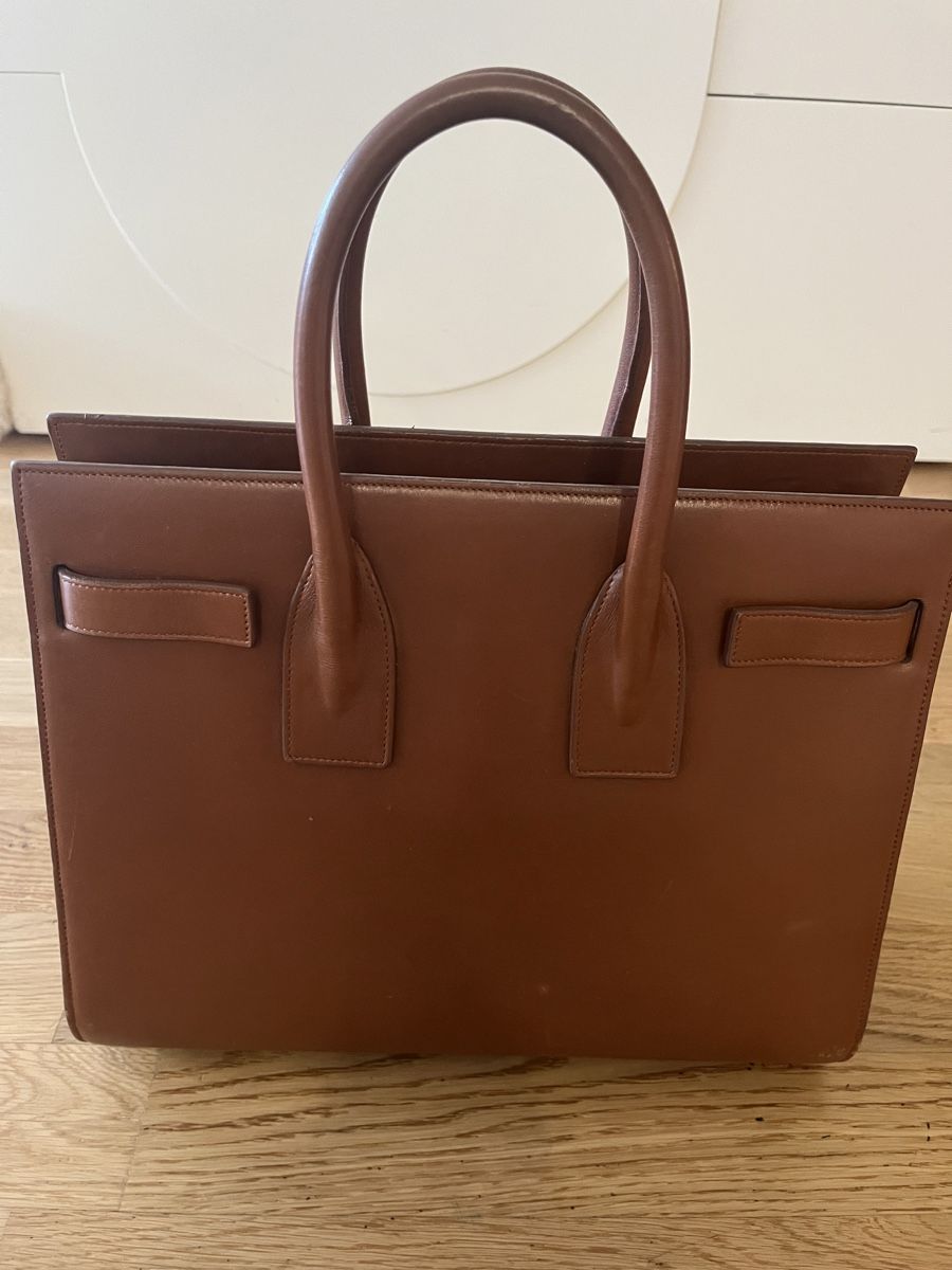 Saint Laurent Taschen für Damen: SAINT LAURENT Sac de Jour Midi – Gebraucht aus Zürich von lealisamaria 3