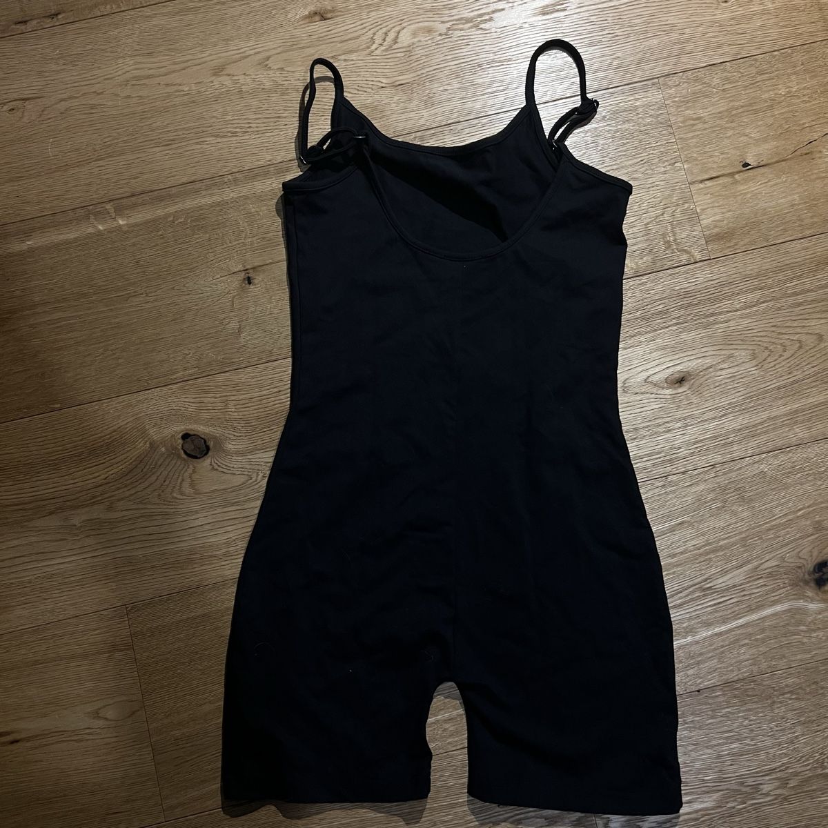Stradivarius Tute: Kurzer Jumpsuit – Nuovo (secondo la descrizione) da Chur venduto da noe_mh8b 1