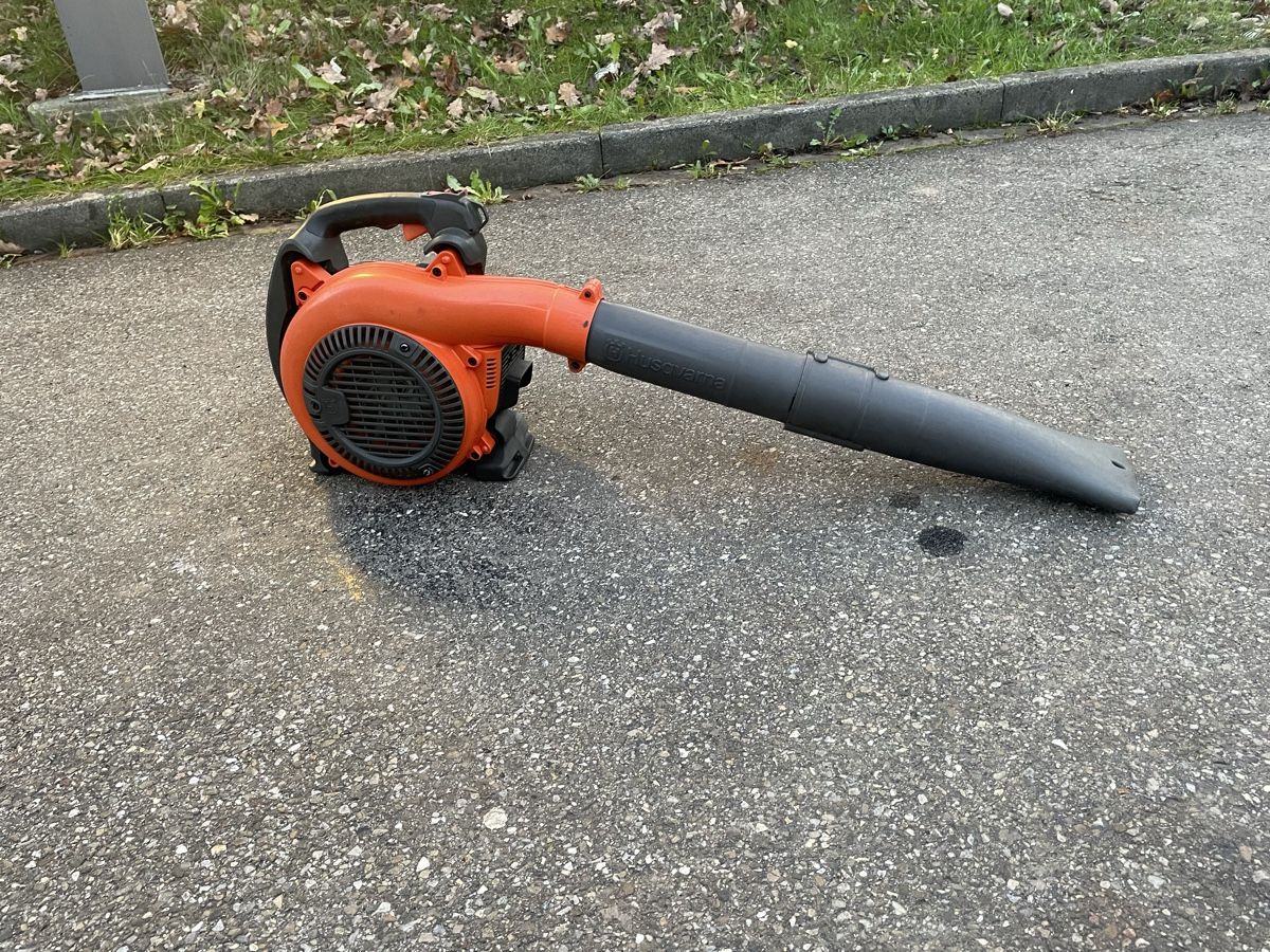 Husqvarna Soffiatori & Aspiratori per foglie: Laubbläser Husqvarna 525 BX – Usato da Würenlos venduto da Shop_Shop 3