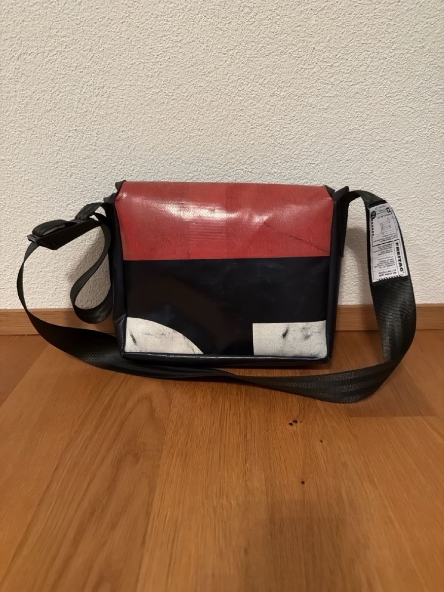 Freitag Borse: Freitag Messenger Lassie F11 – Usato da Sempach Station venduto da eshans05 1