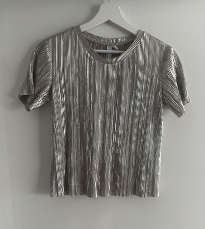 & Other Stories Top, size 34, Metallic /Platinum Gold color