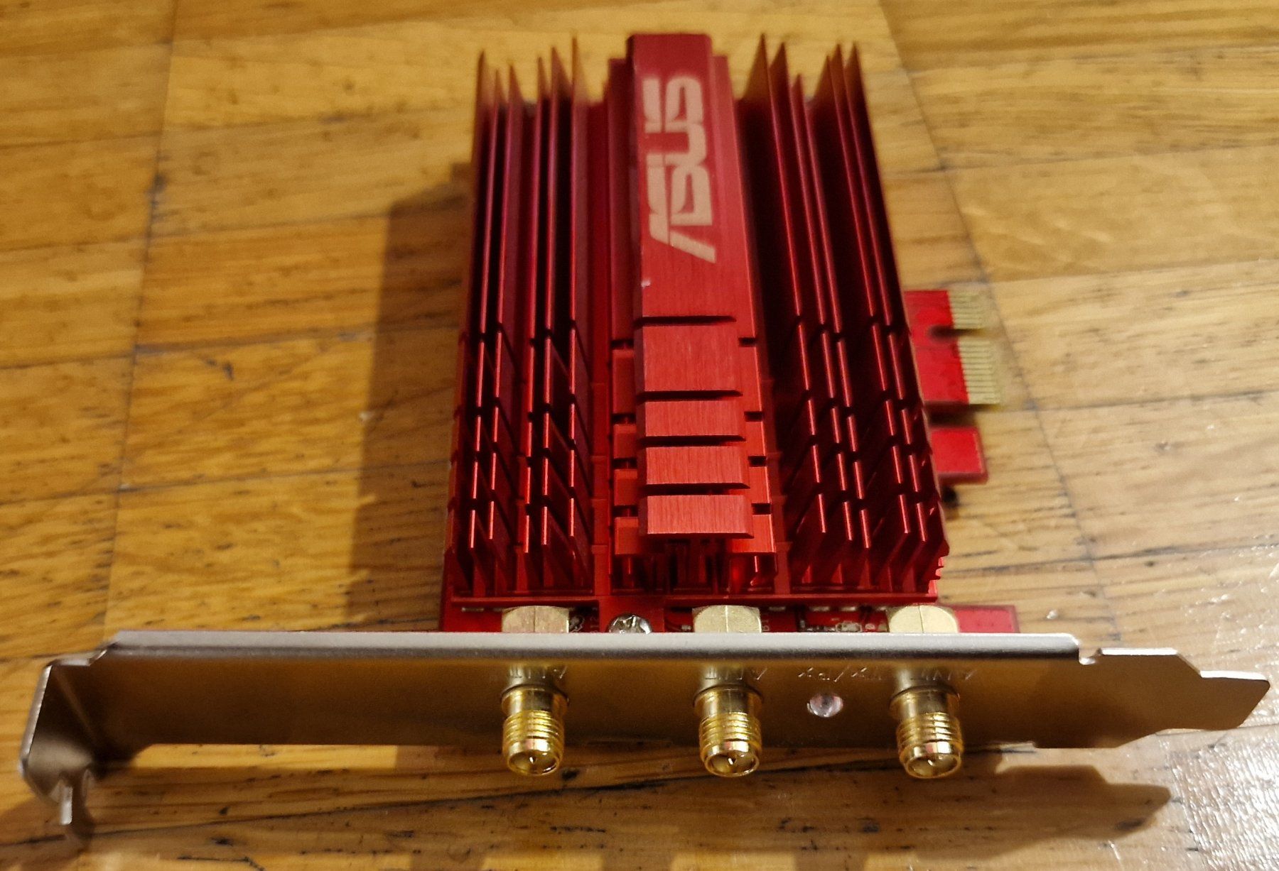 Unità & Adattatore: ASUS PCE-AC68 Dual-Band PCI-E Adapter – Usato da Zürich venduto da Pero6 1