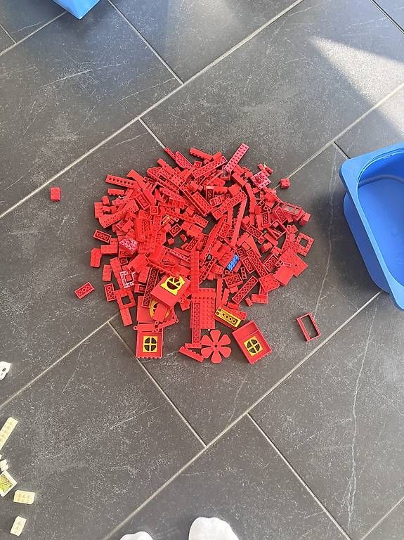 Kit di costruzioni: LEGO Konvolut  Rote Steine & Bauelemente – Usato da Kirchdorf AG venduto da luca.rueede