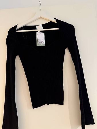 H&M TOP Size M - NEW!