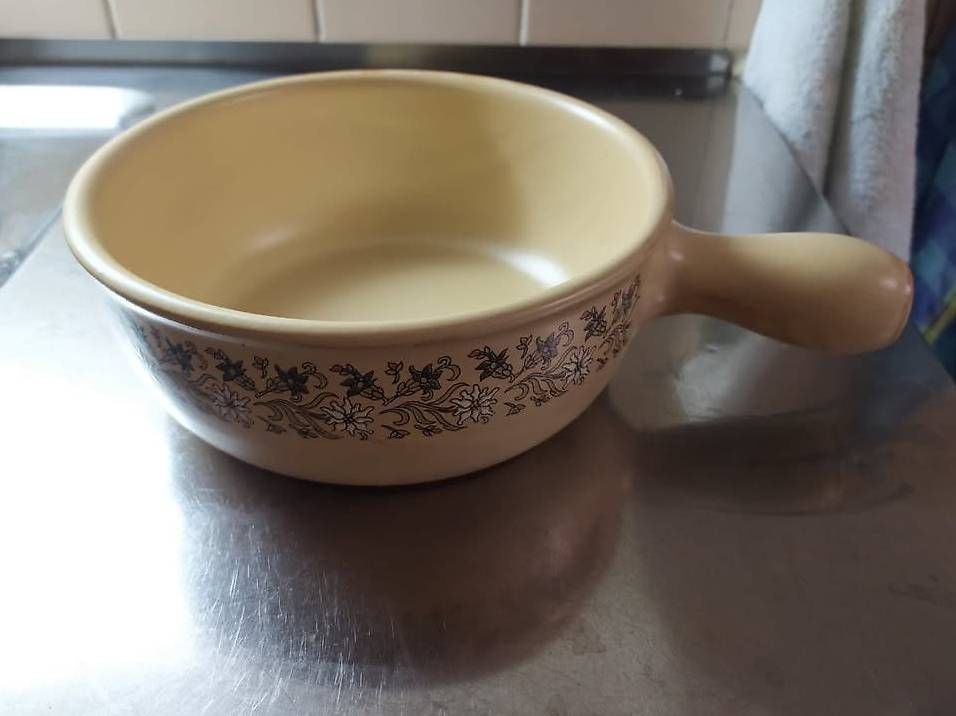 Pentole: Caquelon Fondue  – Nuovo e nell'imballaggio originale da Thônex venduto da baptistela