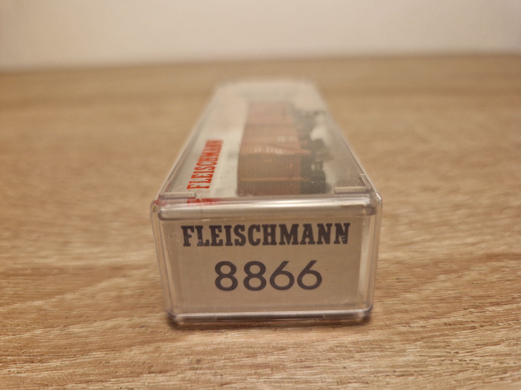 Fleischmann Modelleisenbahnen: Fleischmann N 8866 Güterwagen DB OVP NEU – Neu und originalverpackt aus St-Aubin-Sauges von tantome 4