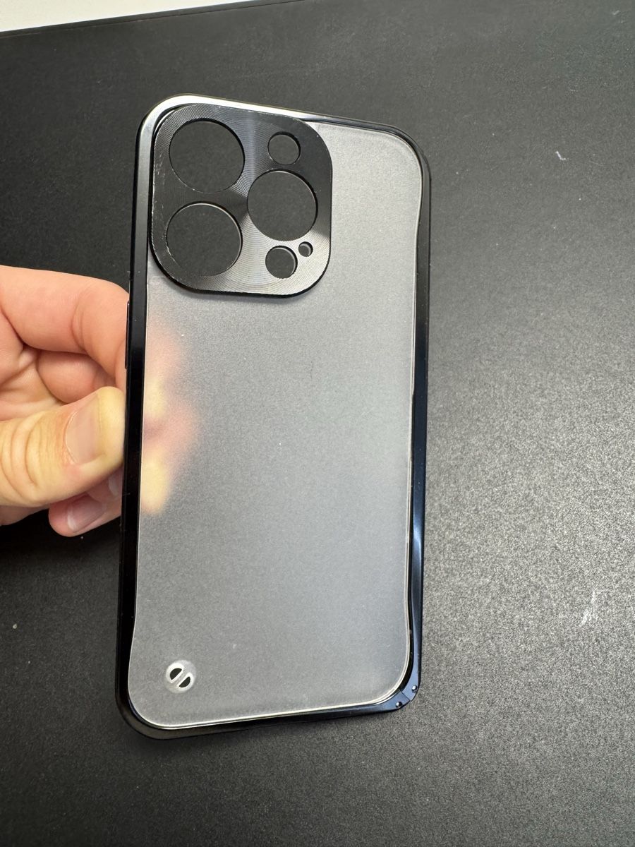 Apple Covers & Schutzfolien: IPhone 15 Pro Hülle – Neu (gemäss Beschreibung) aus Zürich von dav_yb9q