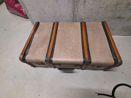 Vintage Koffer / Reisekoffer, Antik-Look, Top Zustand!