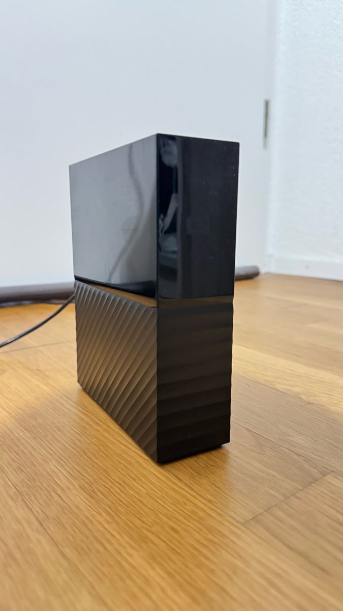 Western Digital Dischi rigidi: Western Digital My Book 8TB – Usato da Bern venduto da dil_v5kq