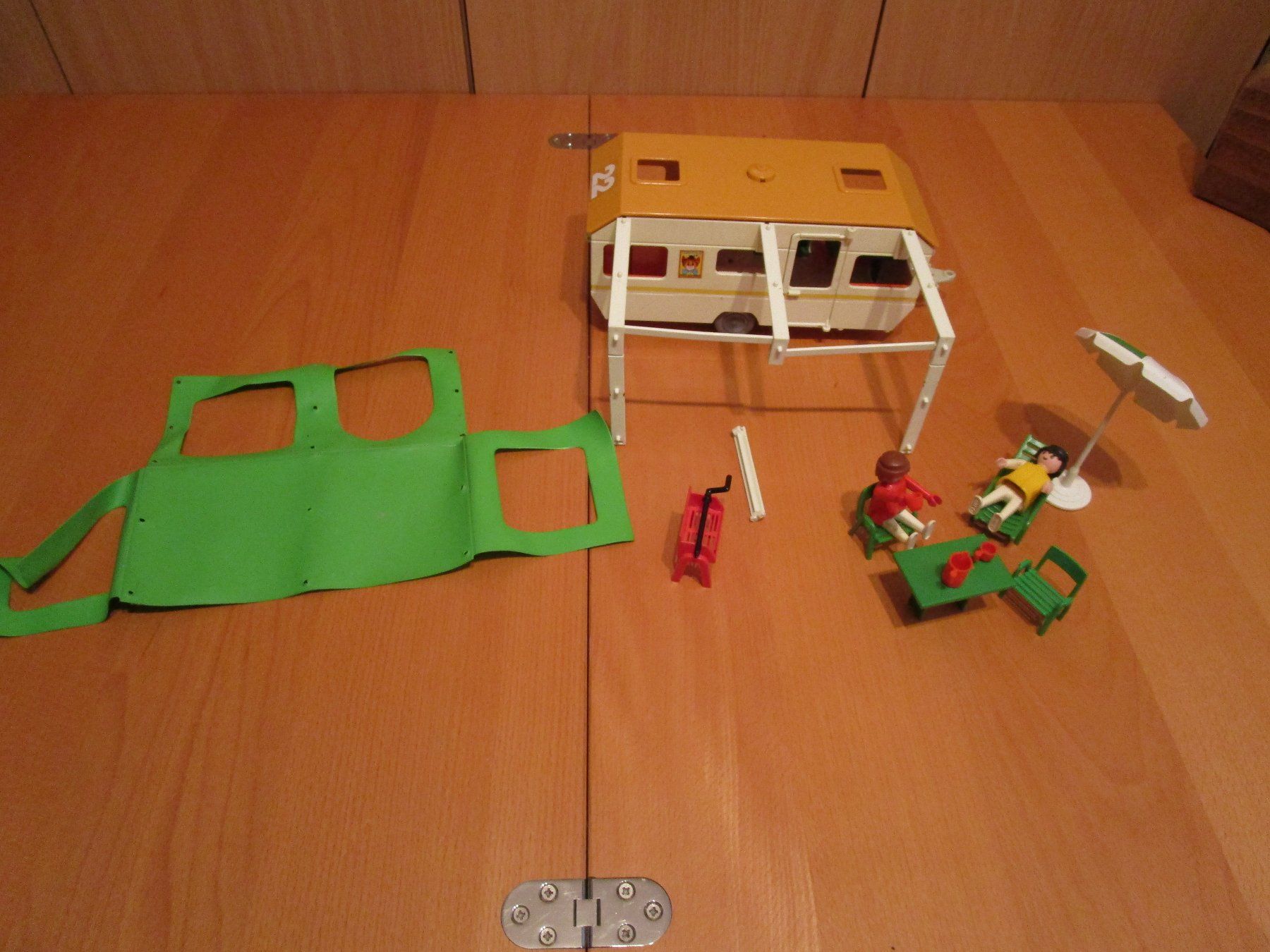 Playmobil Giocattoli: Playmobil  - Caravan  3249  vintage – Usato da Wetzikon ZH venduto da Storchadebar