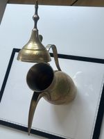 Messing Kanne orientalisch graviert mit Deckel (I5)