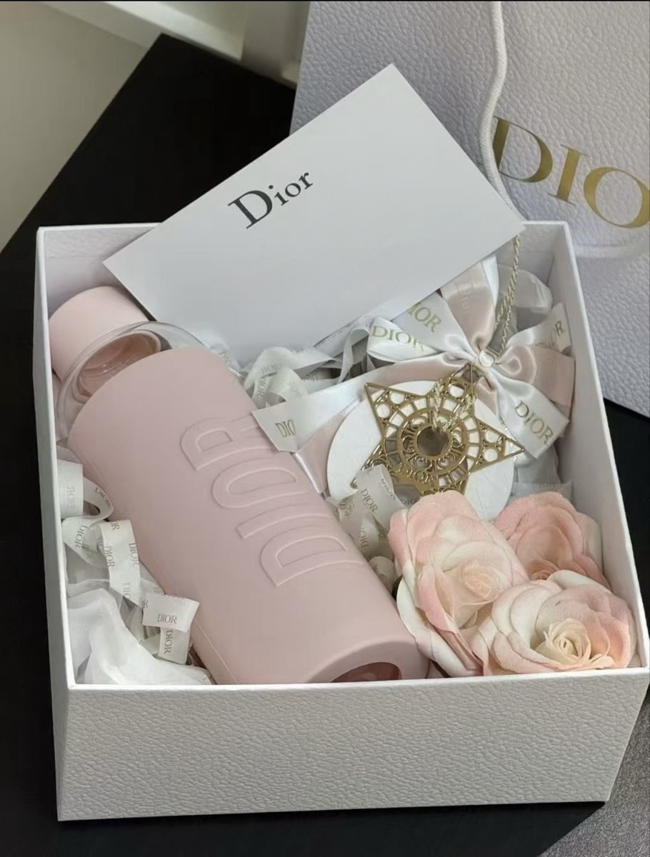 Borracce & Thermos: Dior Wasserflasche rosa neu Geschenkverpackung – Nuovo e nell'imballaggio originale da Chur venduto da Madeys 2