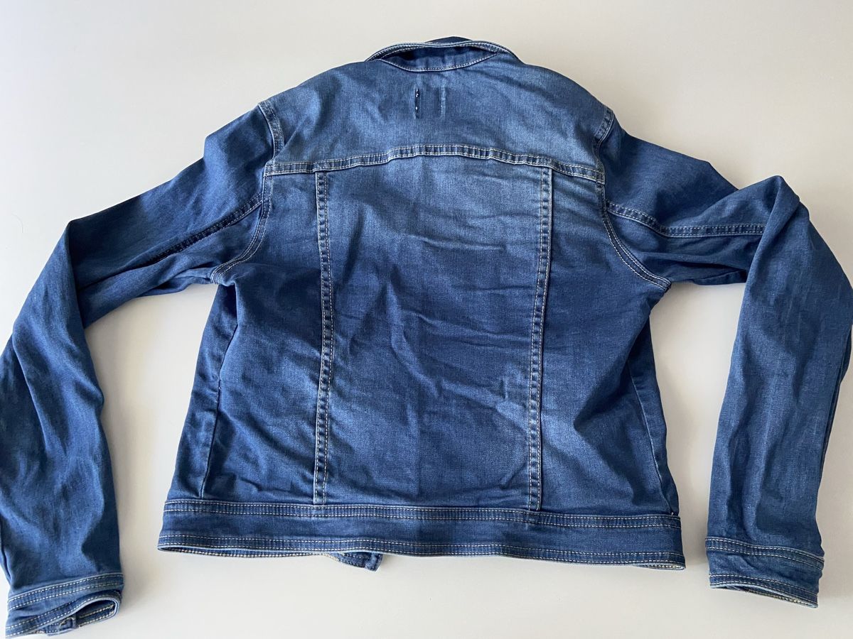 Jacken: Chicorée Jeansjacke M – Gebraucht aus Luzern von Nordischkind 1