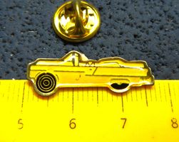 CHEVROLET BEL AIR CABRIO AUTO PIN GLASIERT VINTAGE OLDI