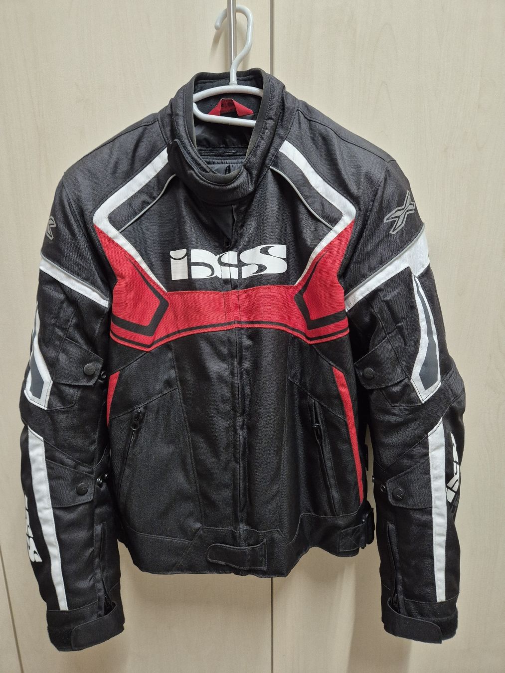 Jacken: Motorradjacke Gr. M – Gebraucht aus Turbenthal von fafas53