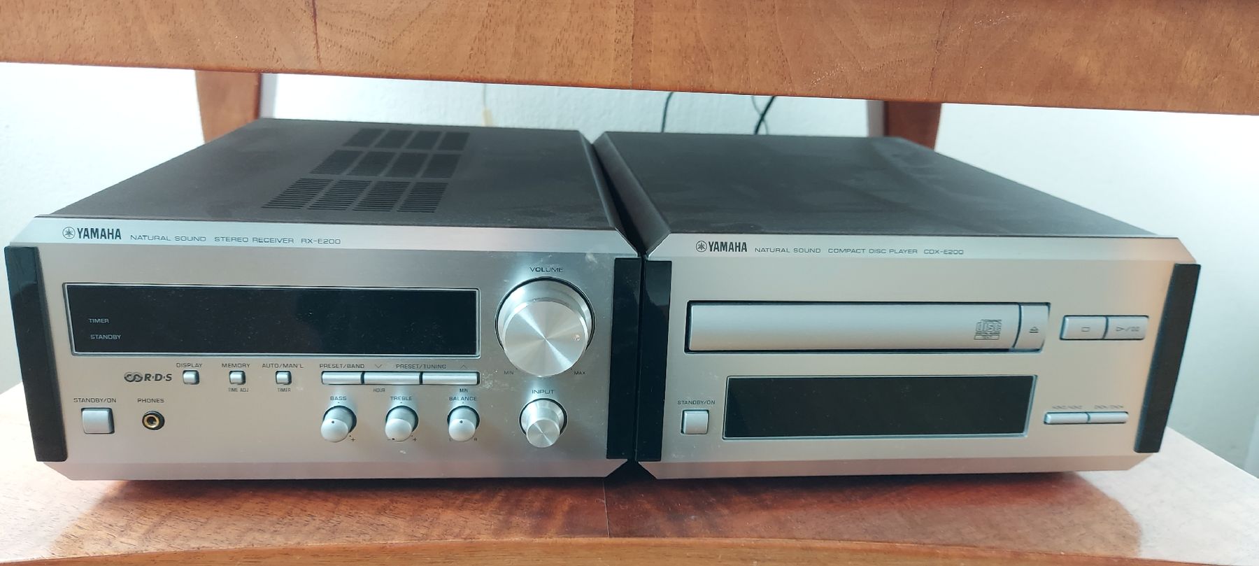 Yamaha Multimediaplayer & Streamer: Stereo Anlage Yamaha inkl. CableStar 100 Technisat – Gebraucht aus Küssnacht am Rigi von Mukare