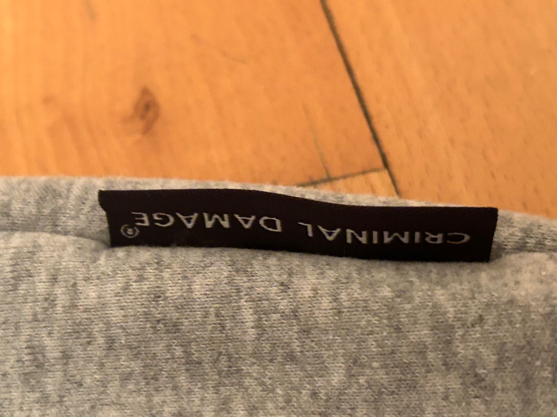 Maglioni & Felpe: Criminal Damage Pullover Gr. L – Usato da Rorschacherberg venduto da Svebe 2