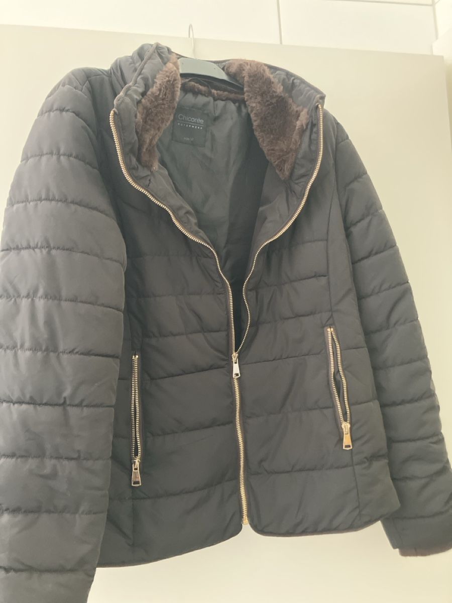 Vestes: Winterjacke , Jacke gr.M schwarz  – D'occasion à Reitnau par Juda65