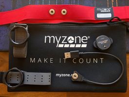Myzone MZ-3 Brustgurt Herzfrequenzmesser, Ladekabel, Tasche