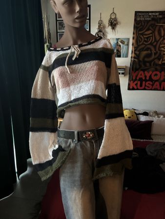 Gestreifter Pulli