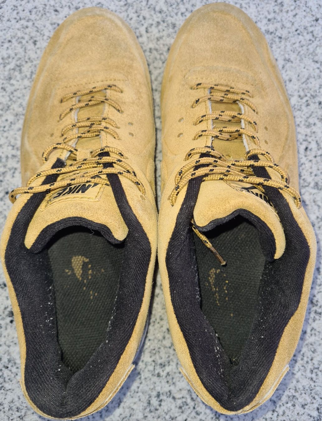 Nike Scarpe da uomo: NIKE Schuhe EUR-Gr. 44 – Usato da Münchenstein venduto da vitalfit 6