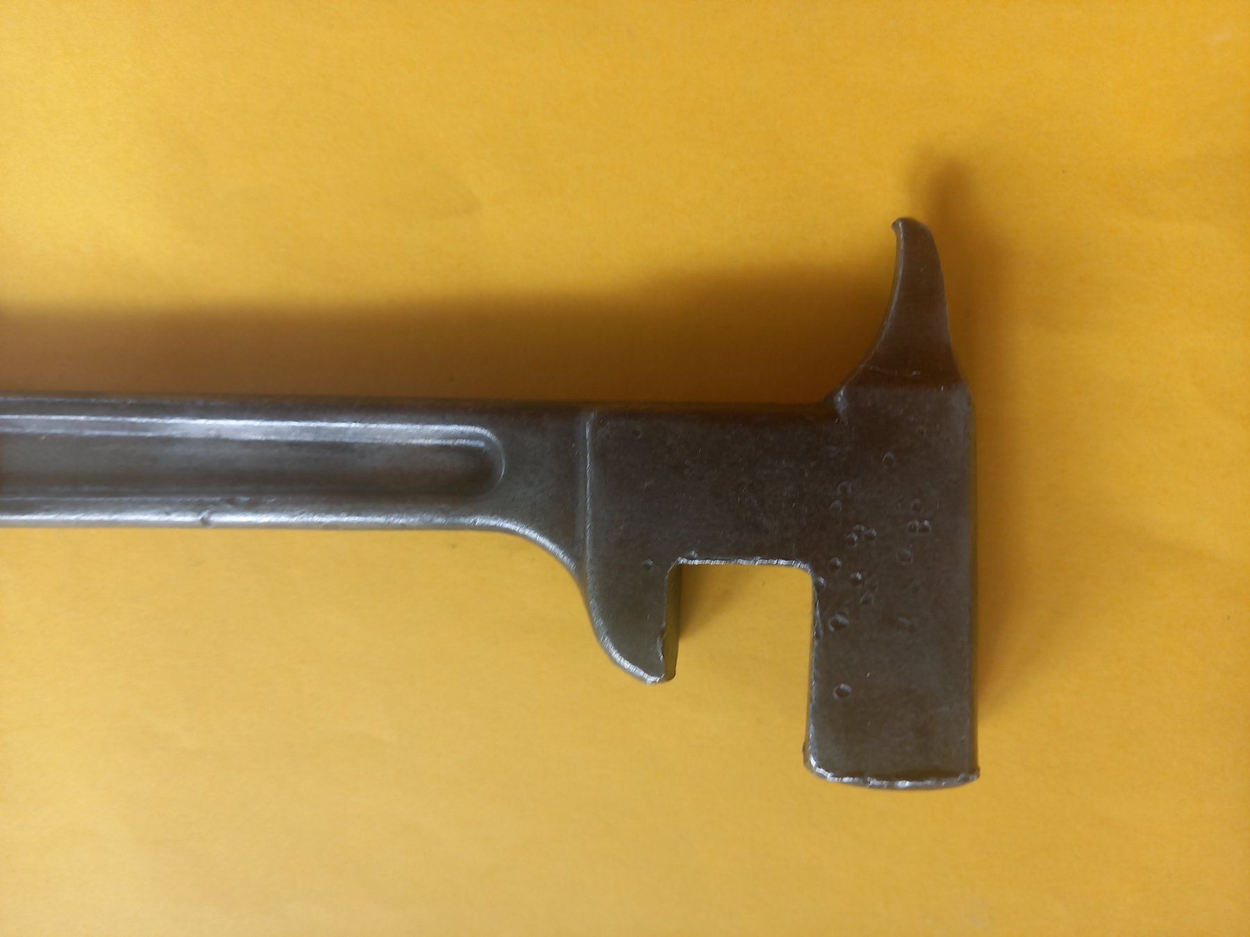 Tutti gli attrezzi: Clef ancienne à goujons Bigla – Usato da Rossens FR venduto da Souris1 4