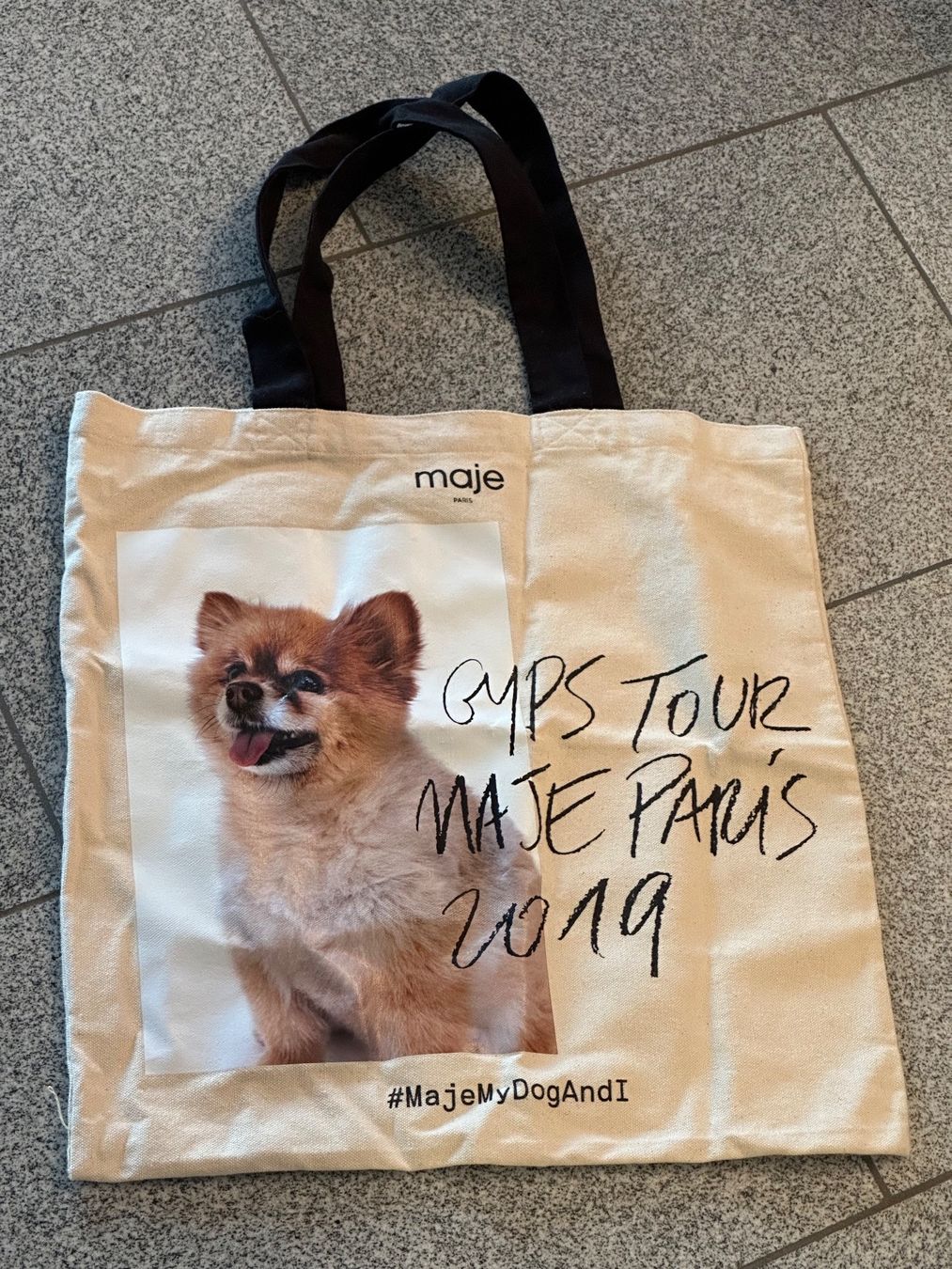 Maje Borse da donna: Maje Tote Bag - NEU! – Nuovo e nell'imballaggio originale da Pfäffikon SZ venduto da ansyyy 1